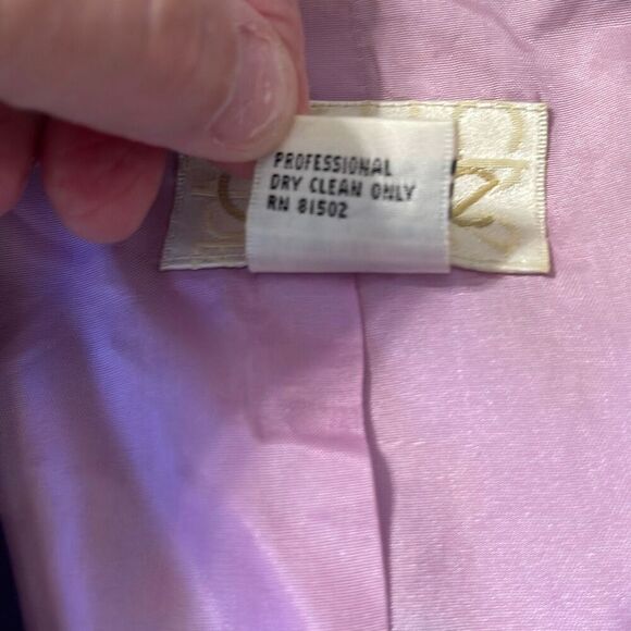 Cache Vintage Women’s Fitted/Sequined Short Jacket - Picture 8 of 16